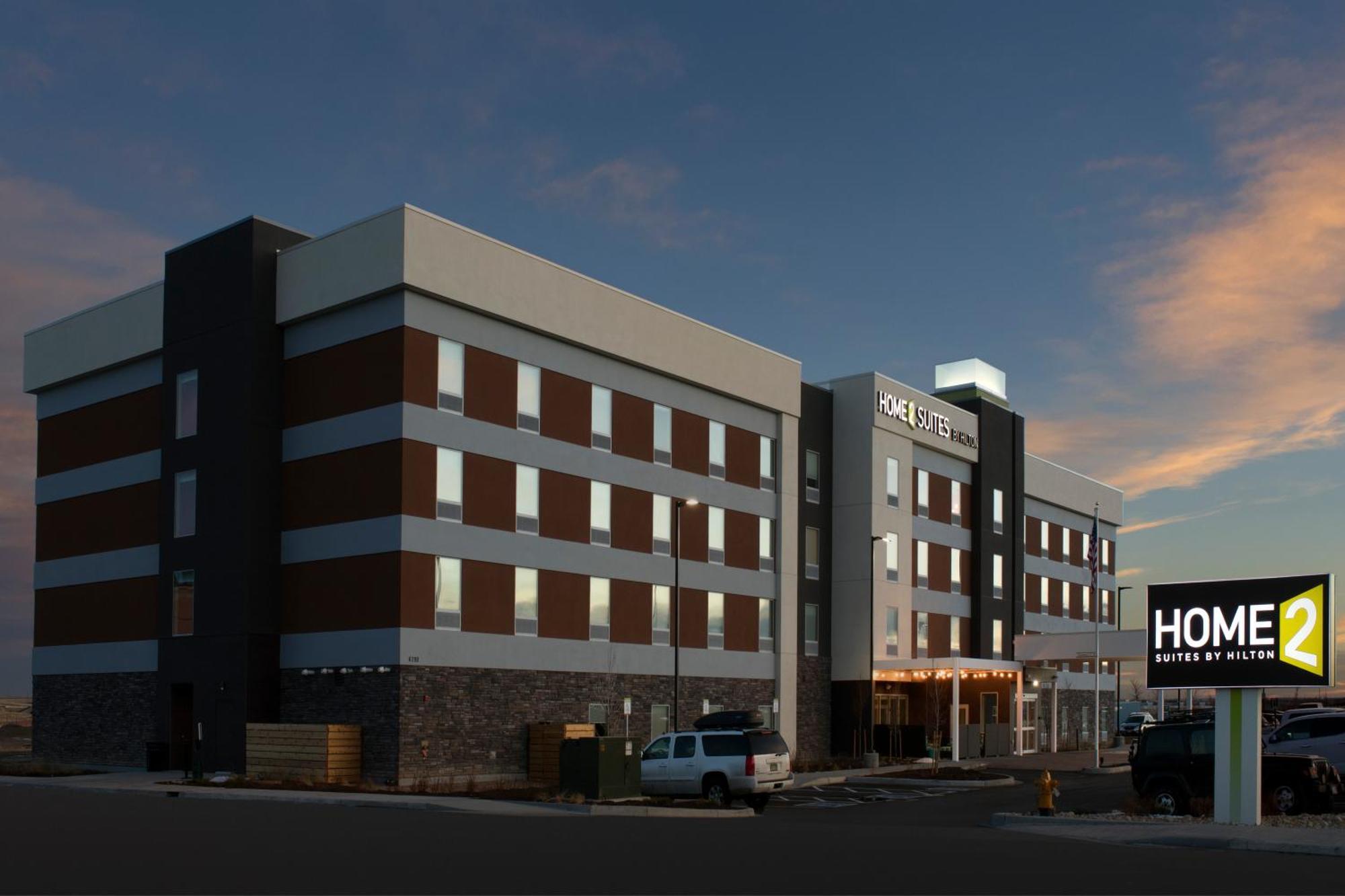Home2 Suites By Hilton Denver International Airport Extérieur photo